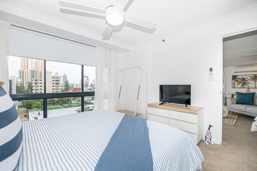 Broadbeach Victoria Square Gold Coast Exterior foto